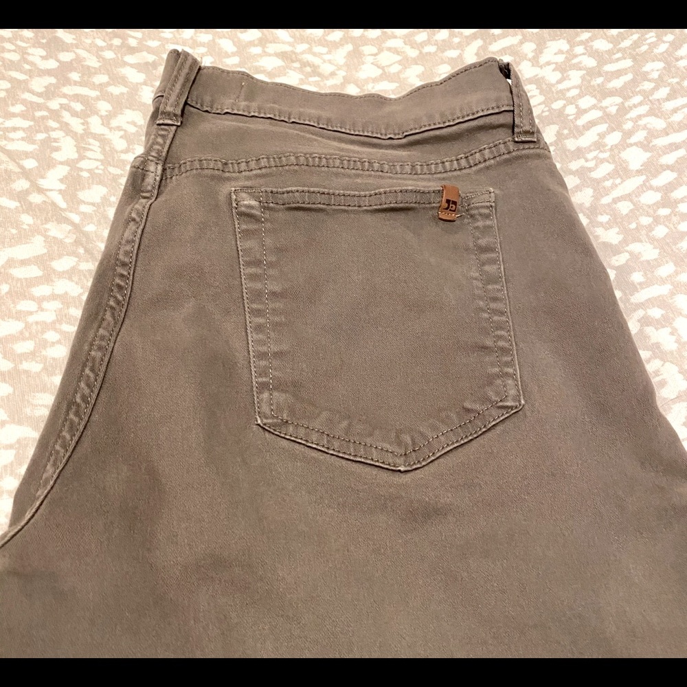 Men’s Joe gray jeans size 38.